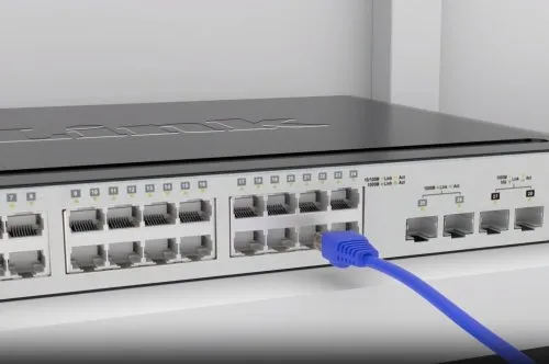 Top D-Link PoE Switches for Home and Office Networks in Qatar – 2025 Buyer’s Guide